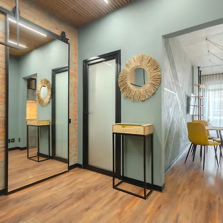 Petrovdom 03-217 In Rc Rybalsky, Naberezhno-rybalska Street, 3 Apartment Kiew